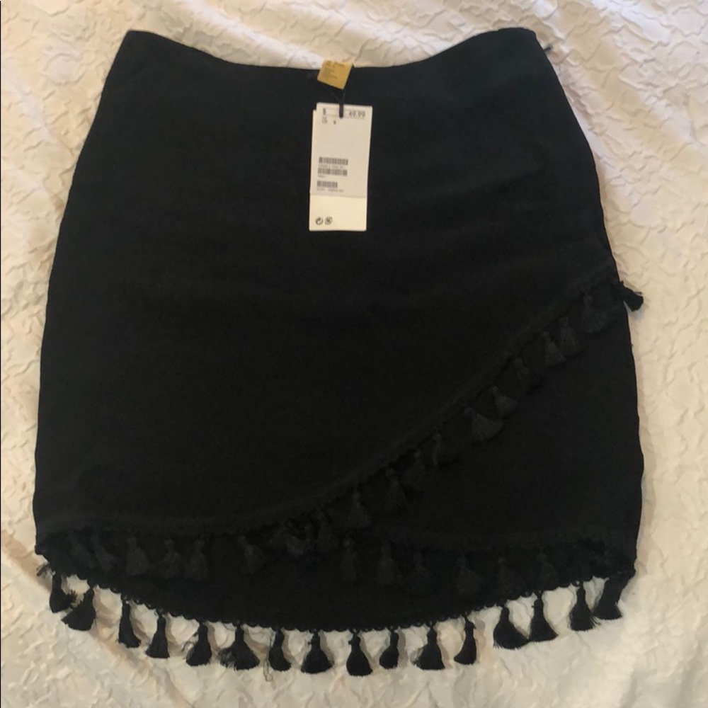 Black skirt